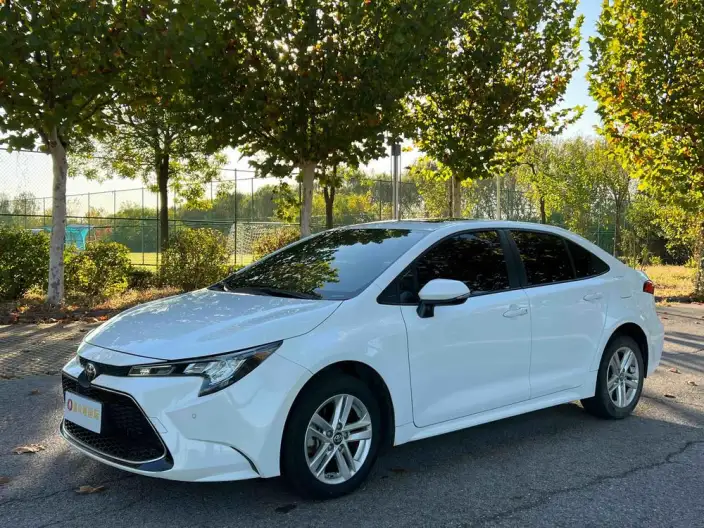 Toyota Levin 2022 Model 185T CVT Deluxe Edition – фото 1