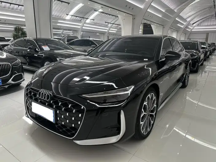 Audi A6L 2026 Model 2.0T quattro Exclusive Model – фото 1