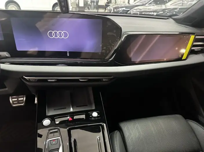 Audi A6L 2026 Model 2.0T quattro Exclusive Model – фото 7