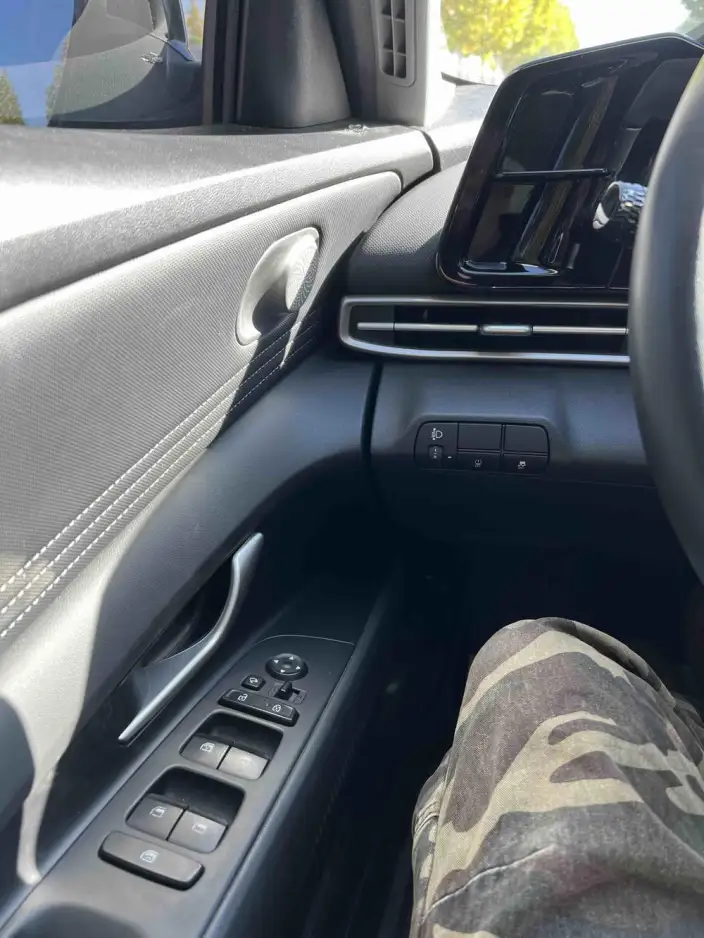 Hyundai Ioniq 2022 Model 1.5L CVT GLX Elite Edition – фото 7