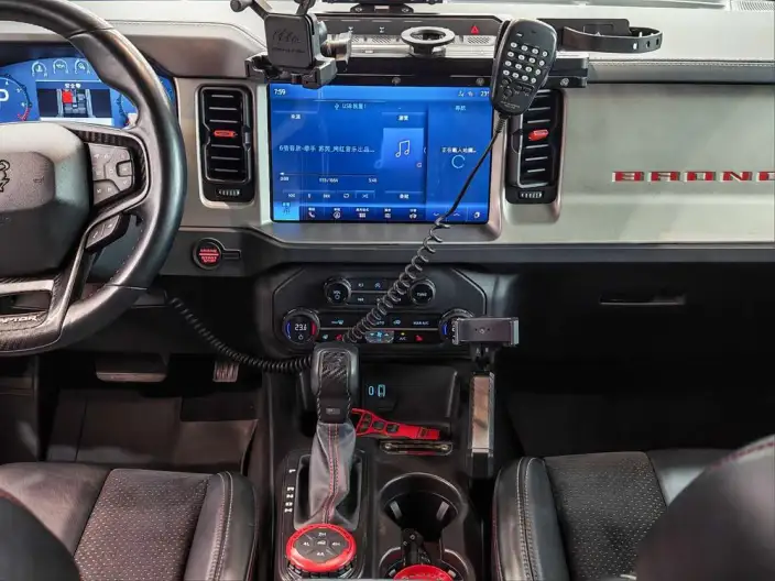 Bronco Overseas 2023 Model 3.0T Automatic 4WD 5 seat Parallel Imported – фото 7