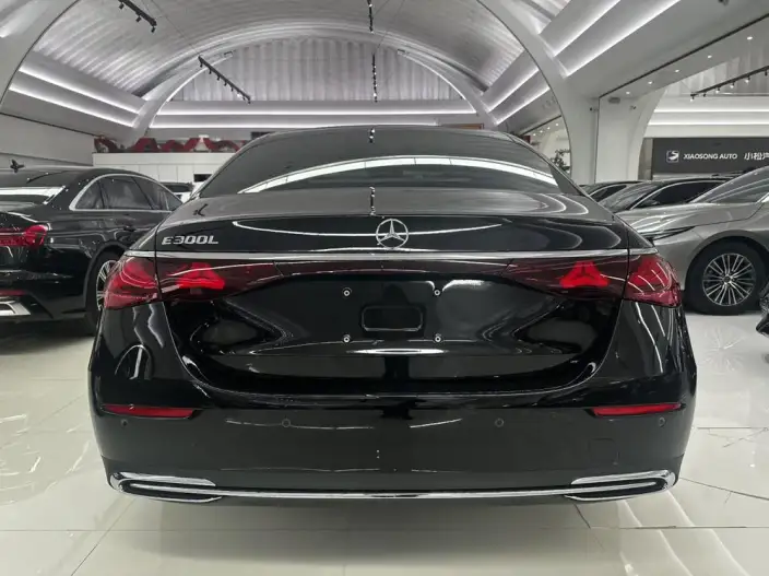 Mercedes-Benz E-Class 2026 Model E 300 L Luxury Model sedan – фото 5