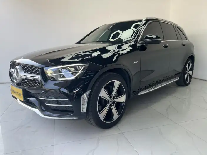 Mercedes-Benz GLC 2022 Model Facelift GLC 300 L 4MATIC Dynamic Model – фото 1