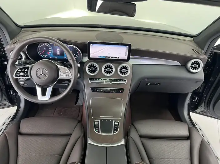 Mercedes-Benz GLC 2022 Model Facelift GLC 300 L 4MATIC Dynamic Model – фото 10