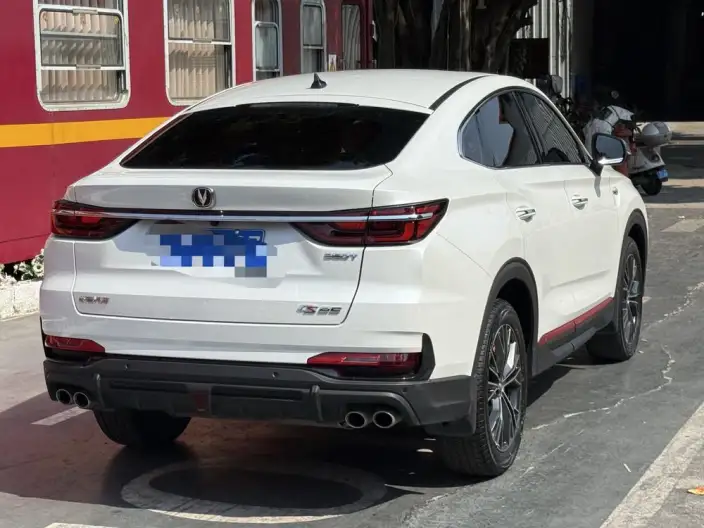 Changan CS85 COUPE 2023 Model 2.0T Automatic Luxury Model – фото 6