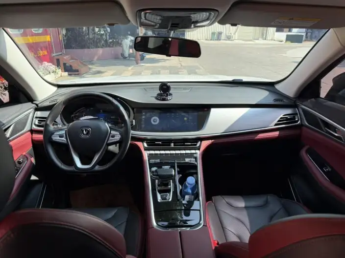 Changan CS85 COUPE 2023 Model 2.0T Automatic Luxury Model – фото 7