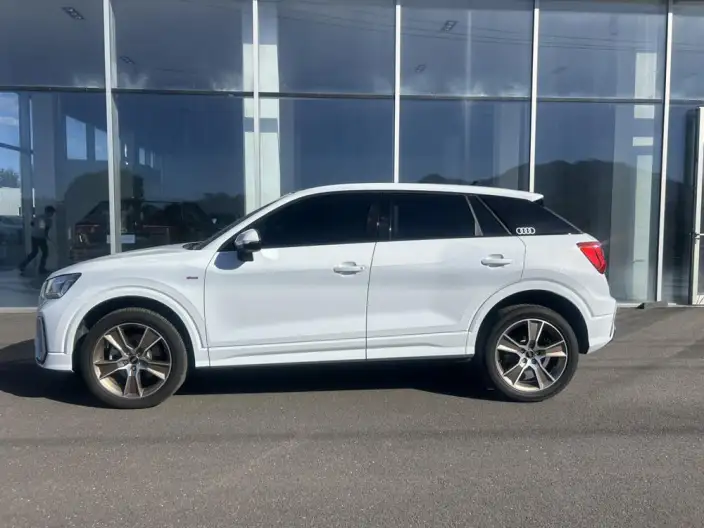 AUDI Q2L 2024 Model 35 TFSI Fashion Dynamic Model – фото 3