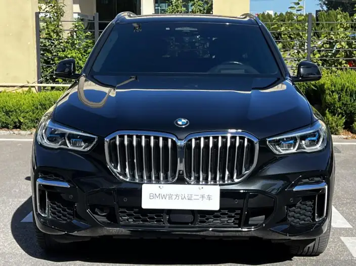 BMW X5 2022 Model xDrive 40Li Exclusive Model M Sports Set – фото 2