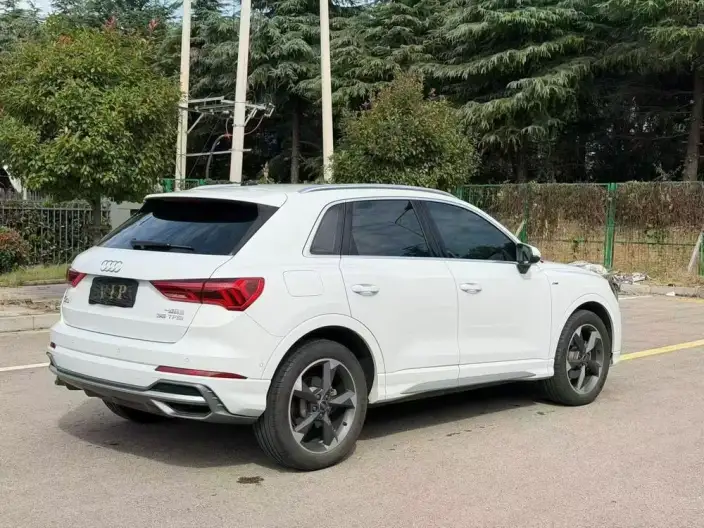 AUDI Q3 2023 Model 35 TFSI Fashion Dynamic Model 1.5T – фото 6