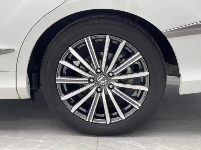 Honda Elysion 2022 Model 2.0L Hybrid Deluxe Edition – фото 9