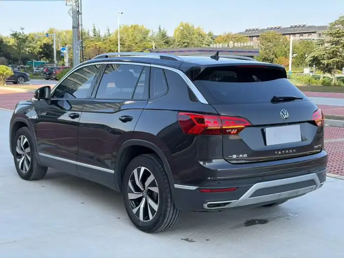 Volkswagen Tayron 2022 Model 330TSI 2WD Luxury Zhilian Edition – фото 4