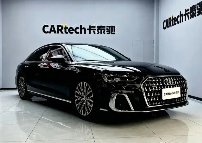 Audi A8 2023 Model A8L 50 TFSI quattro Exclusive Model – фото 3