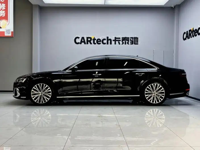Audi A8 2023 Model A8L 50 TFSI quattro Exclusive Model – фото 4
