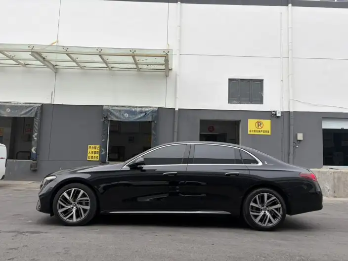 Mercedes-Benz E-Class 2024 Model E 300 L Fashion Model sedan – фото 4