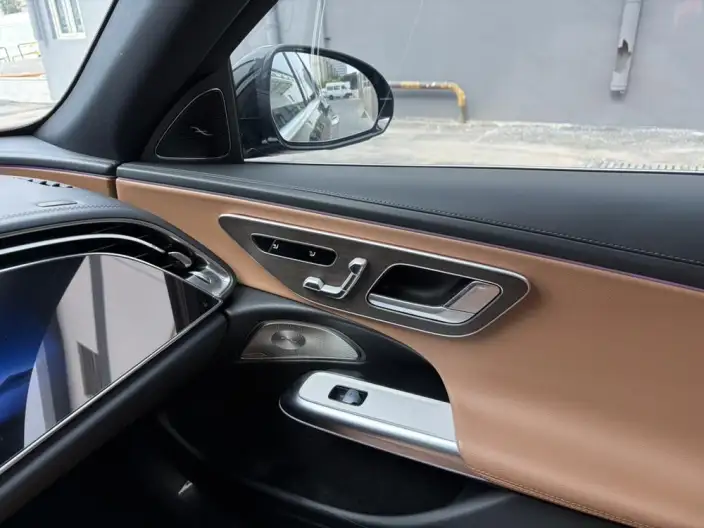 Mercedes-Benz E-Class 2024 Model E 300 L Luxury Model sedan – фото 10