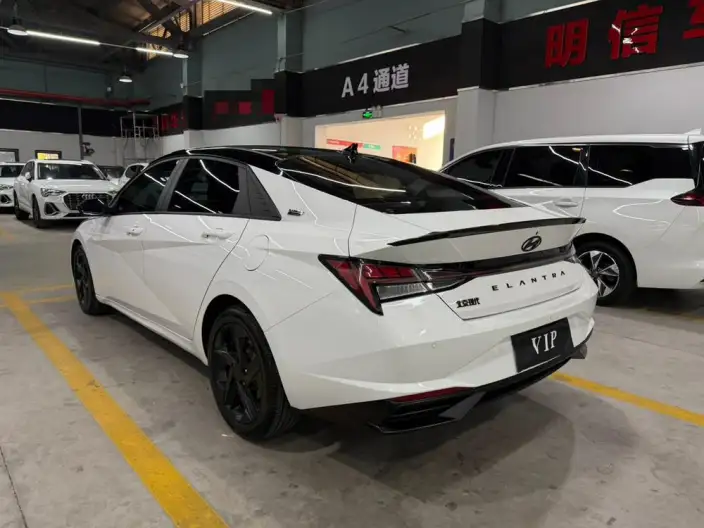 Hyundai Ioniq 2022 Model 1.5L CVT 20th SE 20th Anniversary Memorial Edition