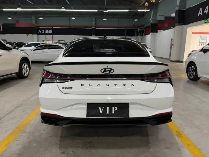 Hyundai Ioniq 2022 Model 1.5L CVT 20th SE 20th Anniversary Memorial Edition – фото 5