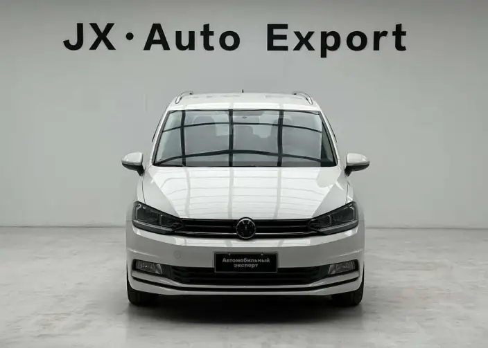 Volkswagen Touran L 2021 Model 280TSI DSG Fashion edition 7 seat – фото 2