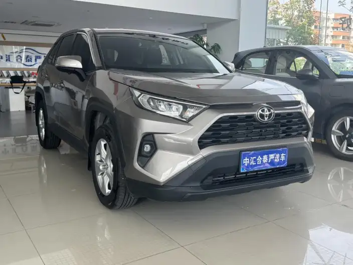 Toyota RAV4 2024 Model 2.0L CVT 2WD Urban Edition – фото 3