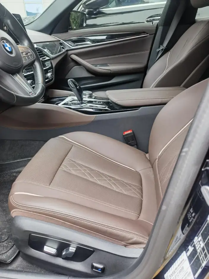 BMW 5 Series 2022 Model Facelift II 525Li M Sports Set – фото 8