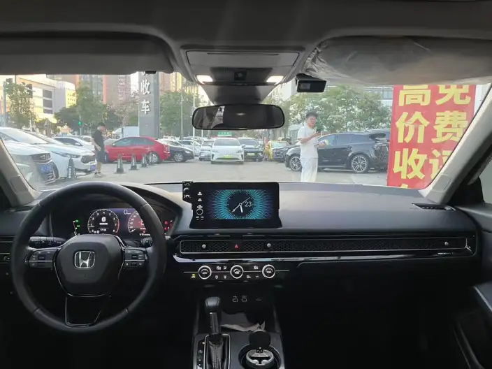Model Ge 2023 Model 240TURBO CVT Technology Edition – фото 5