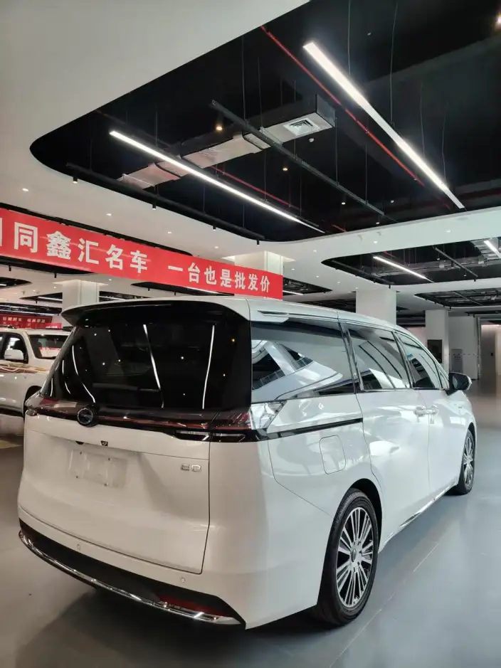 GAC Trumpchi E8 PHEV 2024 Model 2.0ATK 150km MAX+ – фото 6