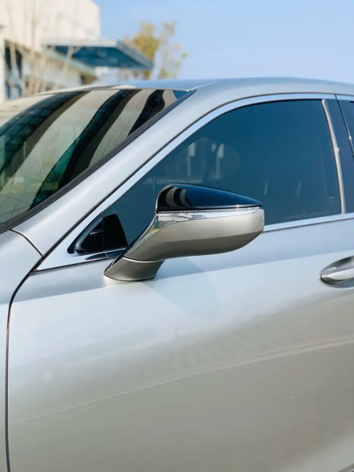 Lexus ES 2022 Model 300h Superior Edition – фото 9