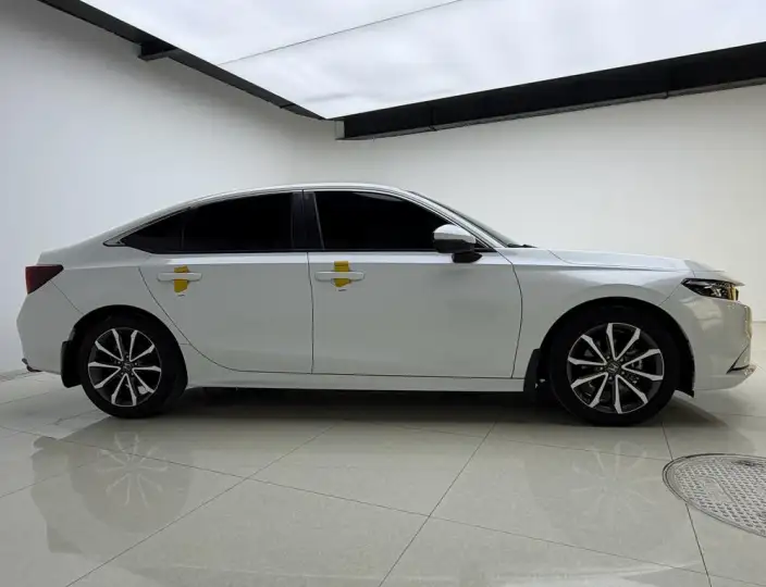 Model Ge 2023 Model 240TURBO CVT Smart Edition – фото 8