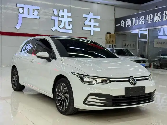 Volkswagen Golf 2023 Model 280TSI DSG Pro – фото 3