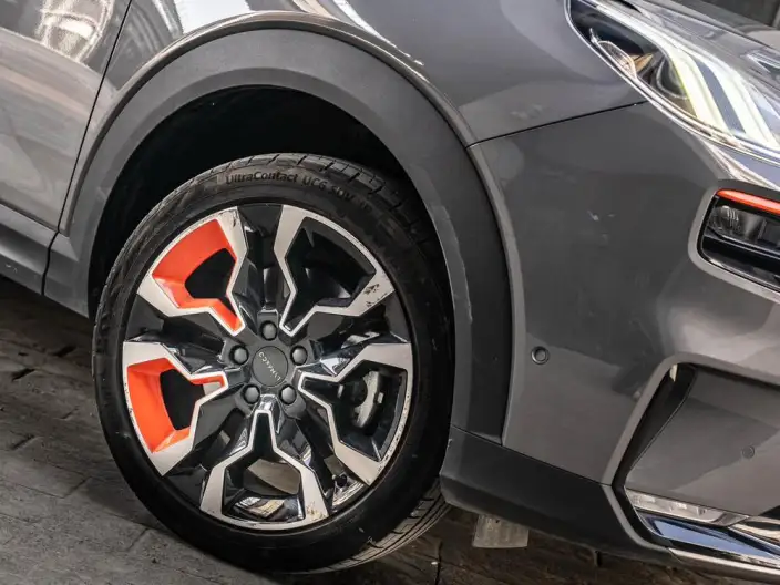 Lynk & Co 06 2020 Model 1.5T Shine Halo – фото 7