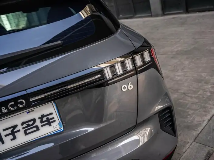 Lynk & Co 06 2020 Model 1.5T Shine Halo – фото 8