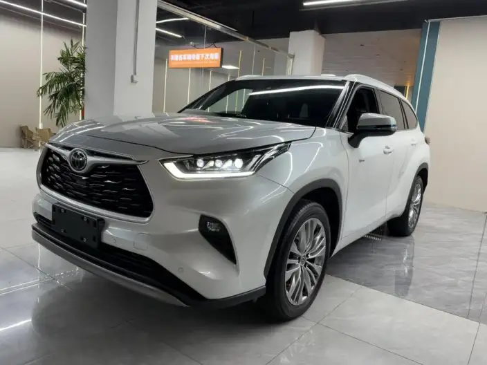 Toyota Highlander 2024 Model Hybrid 2.5L 4WD Premium Edition 7 seat – фото 1