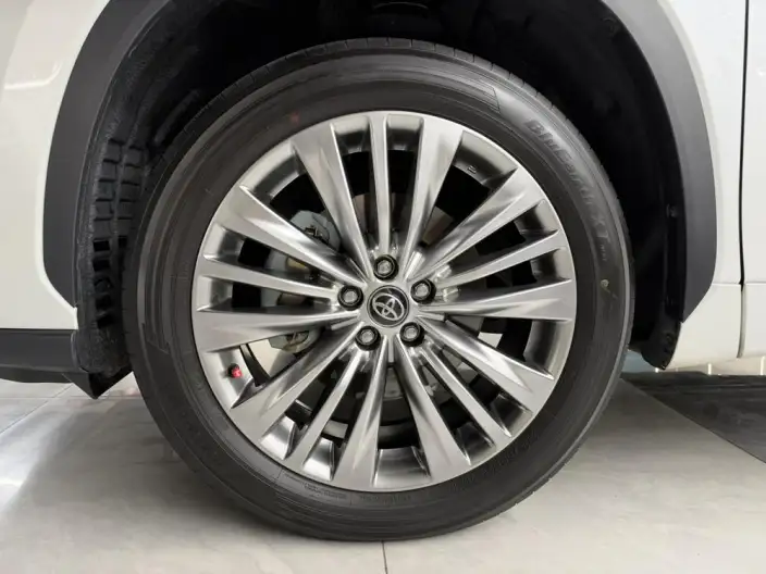 Toyota Highlander 2024 Model Hybrid 2.5L 4WD Premium Edition 7 seat – фото 7