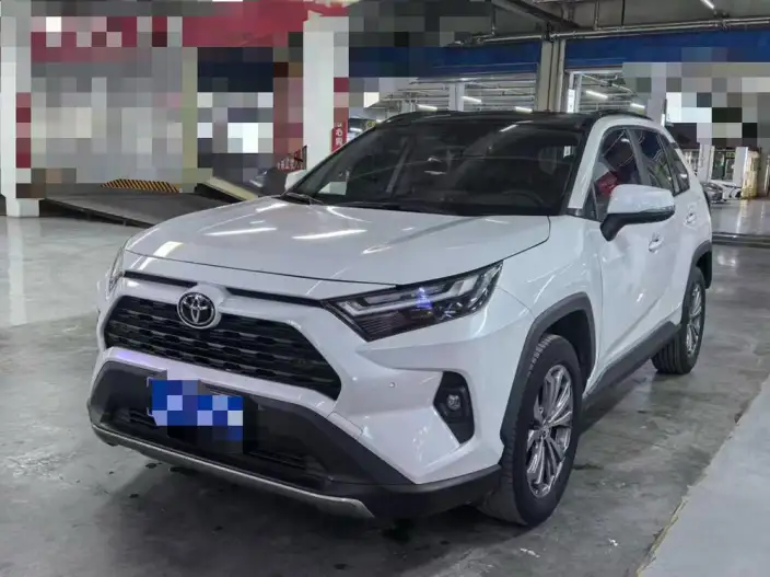 Toyota RAV4 2023 Model 2.0L CVT 2WD Urban Edition – фото 1