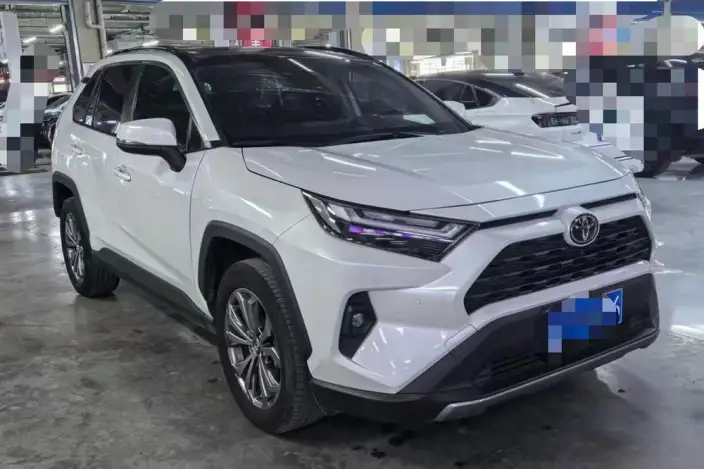 Toyota RAV4 2023 Model 2.0L CVT 2WD Urban Edition – фото 3