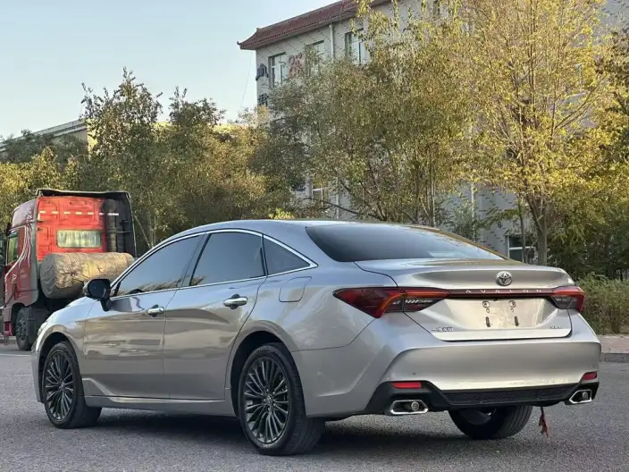 Toyota Avalon 2022 Model 2.0L XLE Exclusive Edition – фото 4