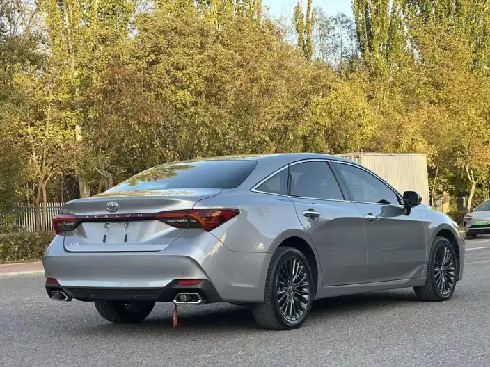 Toyota Avalon 2022 Model 2.0L XLE Exclusive Edition – фото 6