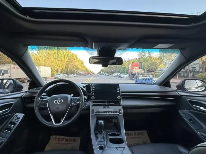 Toyota Avalon 2022 Model 2.0L XLE Exclusive Edition – фото 8
