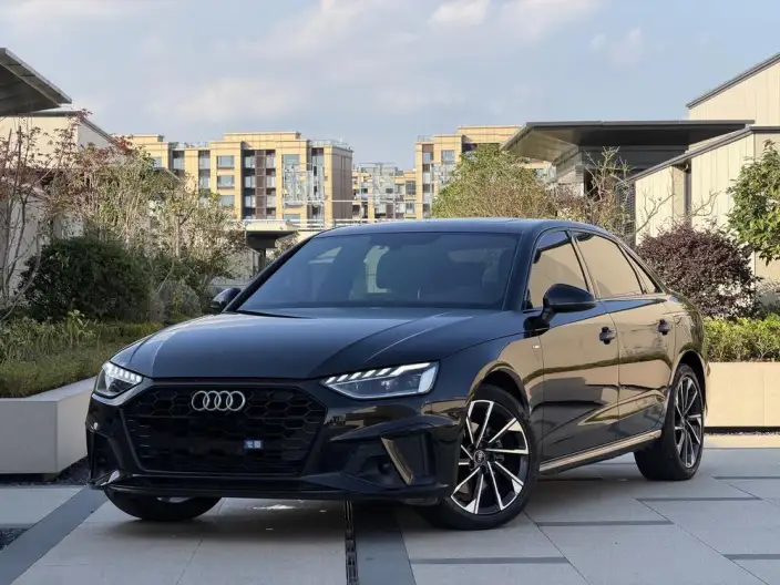 Audi A4 L 2023 Model 40 TFSI Luxury Dynamic Model – фото 1