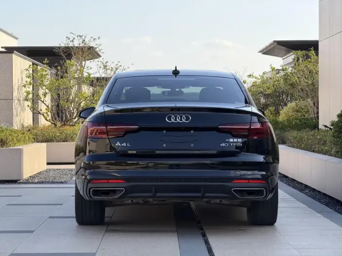 Audi A4 L 2023 Model 40 TFSI Luxury Dynamic Model – фото 5