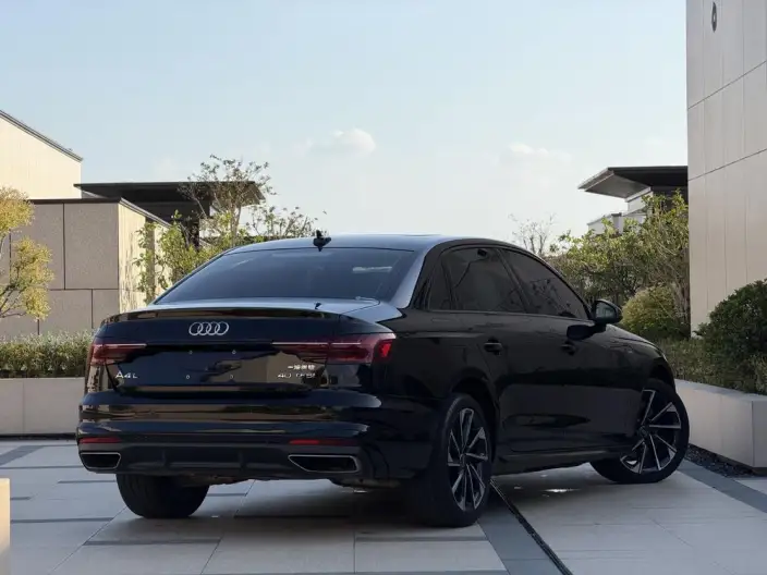 Audi A4 L 2023 Model 40 TFSI Luxury Dynamic Model – фото 6