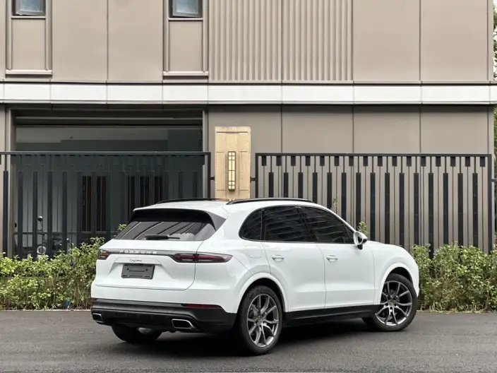 Cayenne 2019 Model Cayenne 3.0T – фото 4