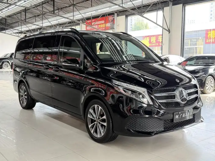 Mercedes-Benz V-Class 2021 Model V 260 Pilot Edition – фото 3