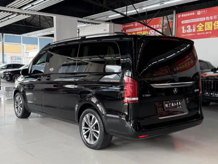 Mercedes-Benz V-Class 2021 Model V 260 Pilot Edition – фото 4