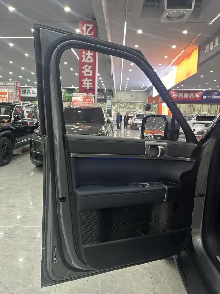 Titan 7 PHEV 2025 Model 200KM 2WD Max Edition – фото 10