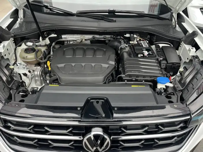 Volkswagen Tayron 2023 Model 330TSI 2WD Luxury Plus Advanced version – фото 7