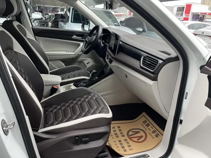 Volkswagen Tayron 2023 Model 330TSI 2WD Luxury Plus Advanced version – фото 9