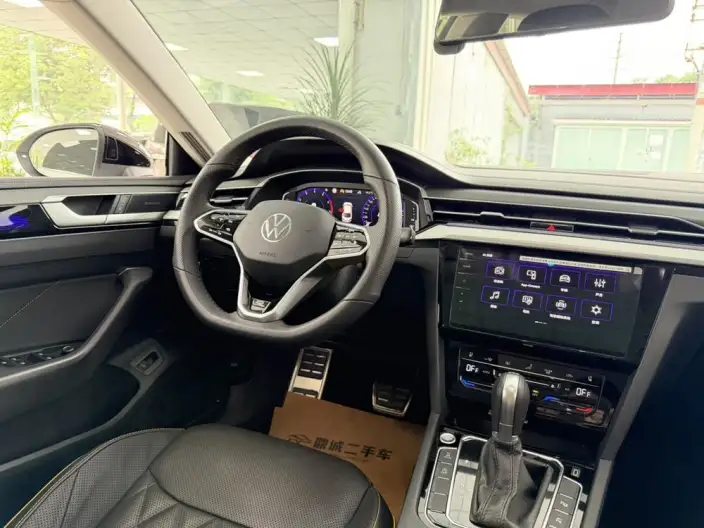 Volkswagen CC 2023 Model 380TSI Dazzling Edition – фото 7