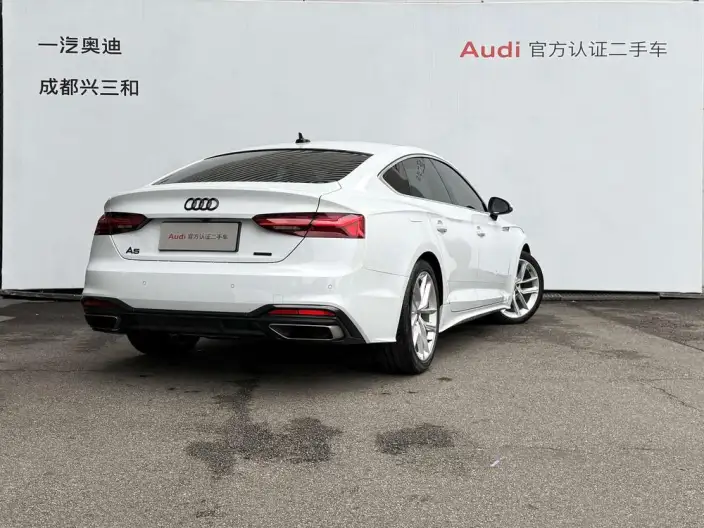 Audi A5 2024 Model Sportback 40 TFSI Fashion Dynamic Model