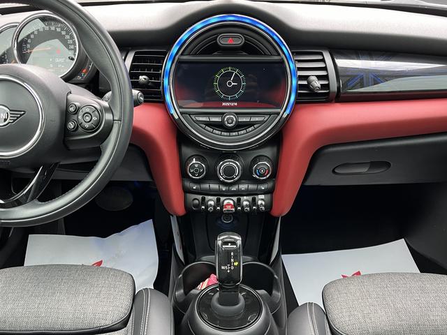 MINI 2018 1.5T COOPER Classic – фото 16